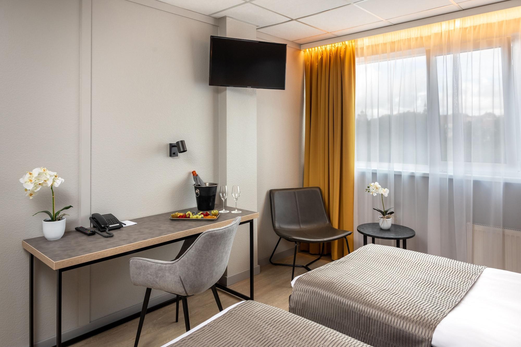Metropol 3*