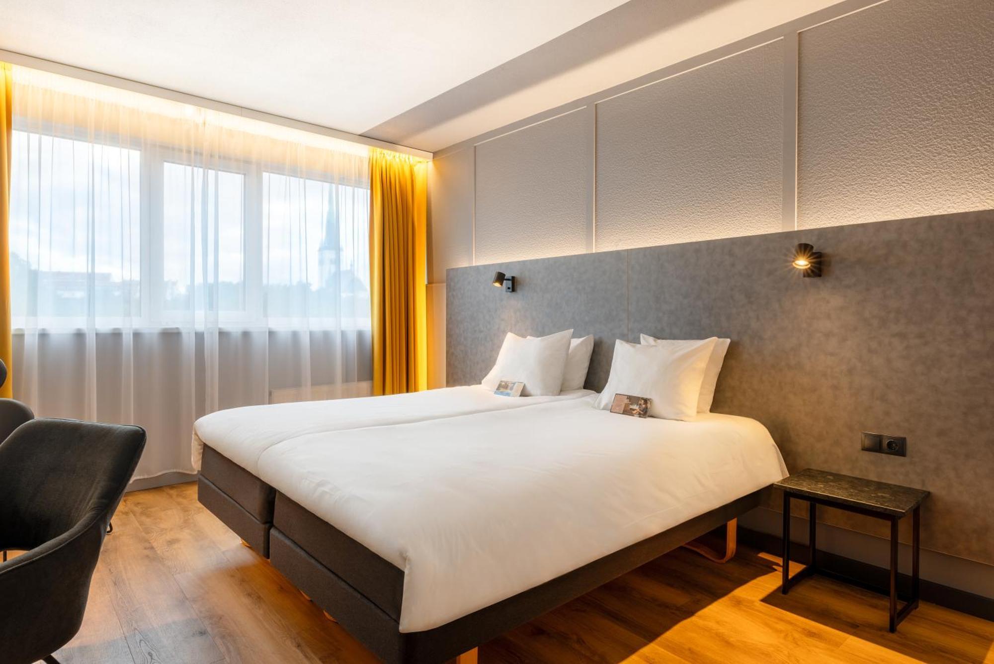 Metropol 3*