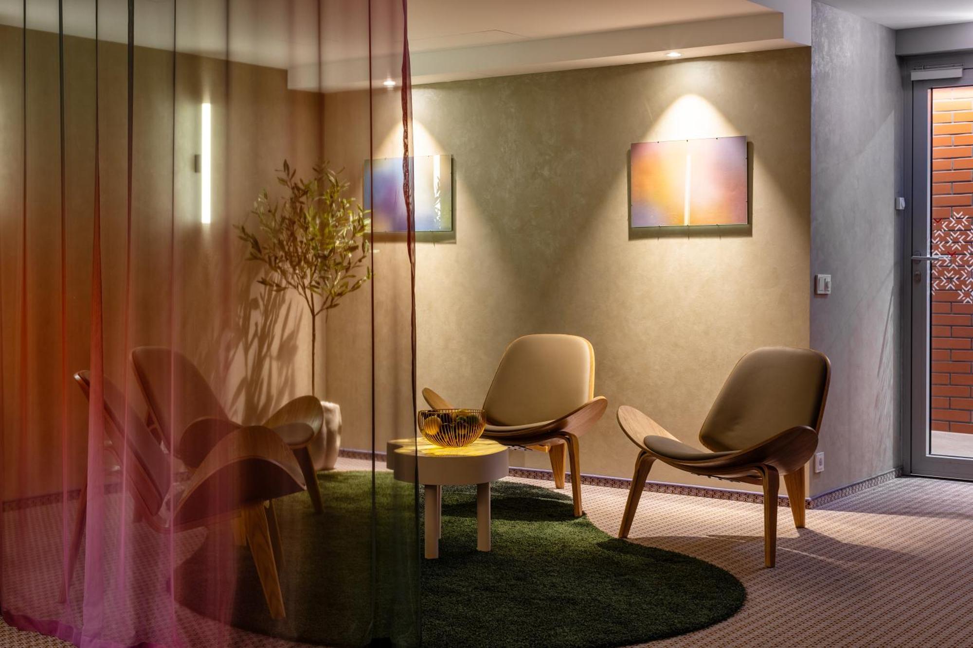 Metropol Hotel