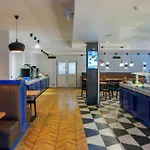 Metropol Hotel